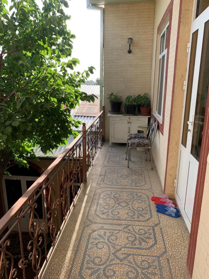 Muharram Homestay In The Neighborhood Of The Registan Square, 家族 ゲストハウス Самарканд Екстериор снимка