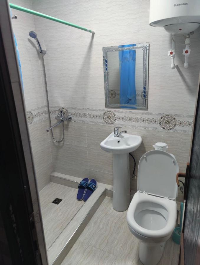 Muharram Homestay In The Neighborhood Of The Registan Square, 家族 ゲストハウス Самарканд Екстериор снимка