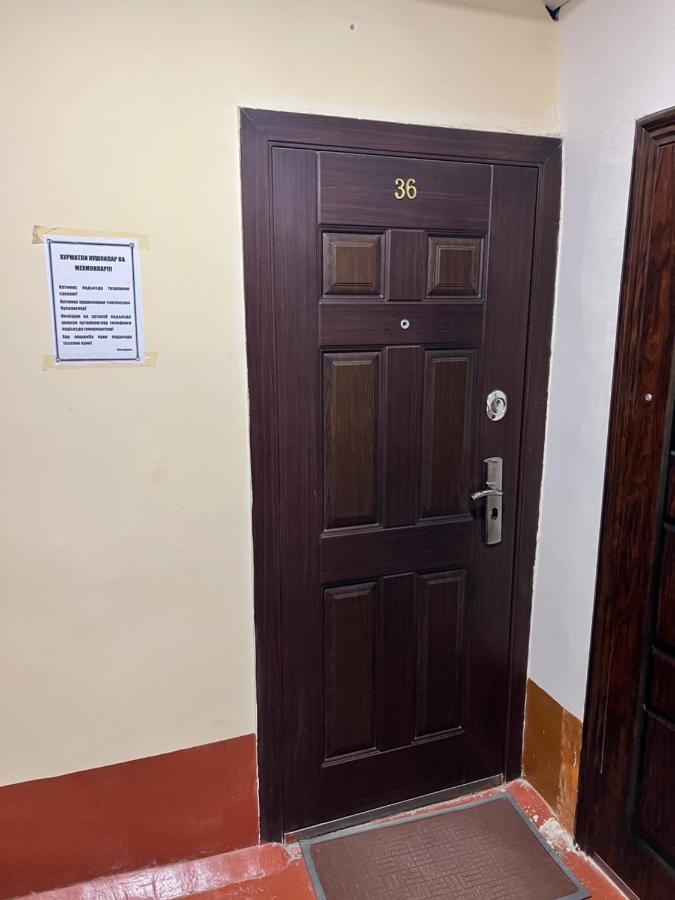Muharram Homestay In The Neighborhood Of The Registan Square, 家族 ゲストハウス Самарканд Екстериор снимка